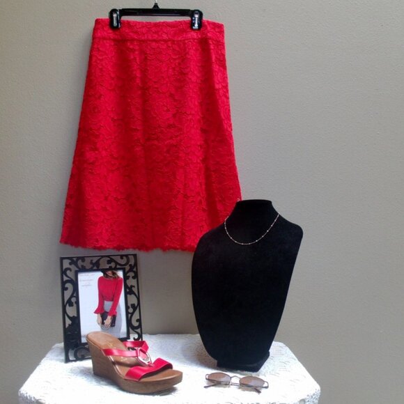 KATE SPADE 'Skirt the Rules' Red Lace A Line Below the Knee Skirt Size 6 - Picture 1 of 6